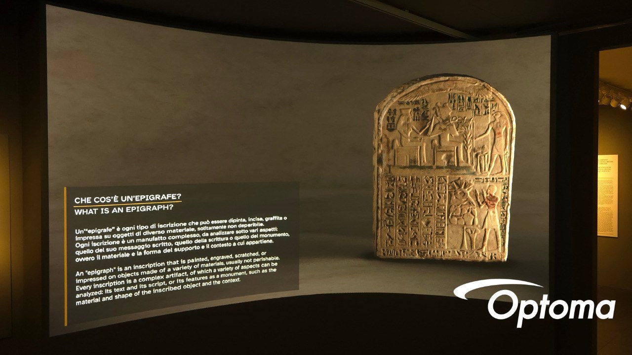 OPTOMA ACCOMPAGNE LES VISITEURS DANS LES SALLES DU MUSÉE ÉGYPTIEN DE TURIN