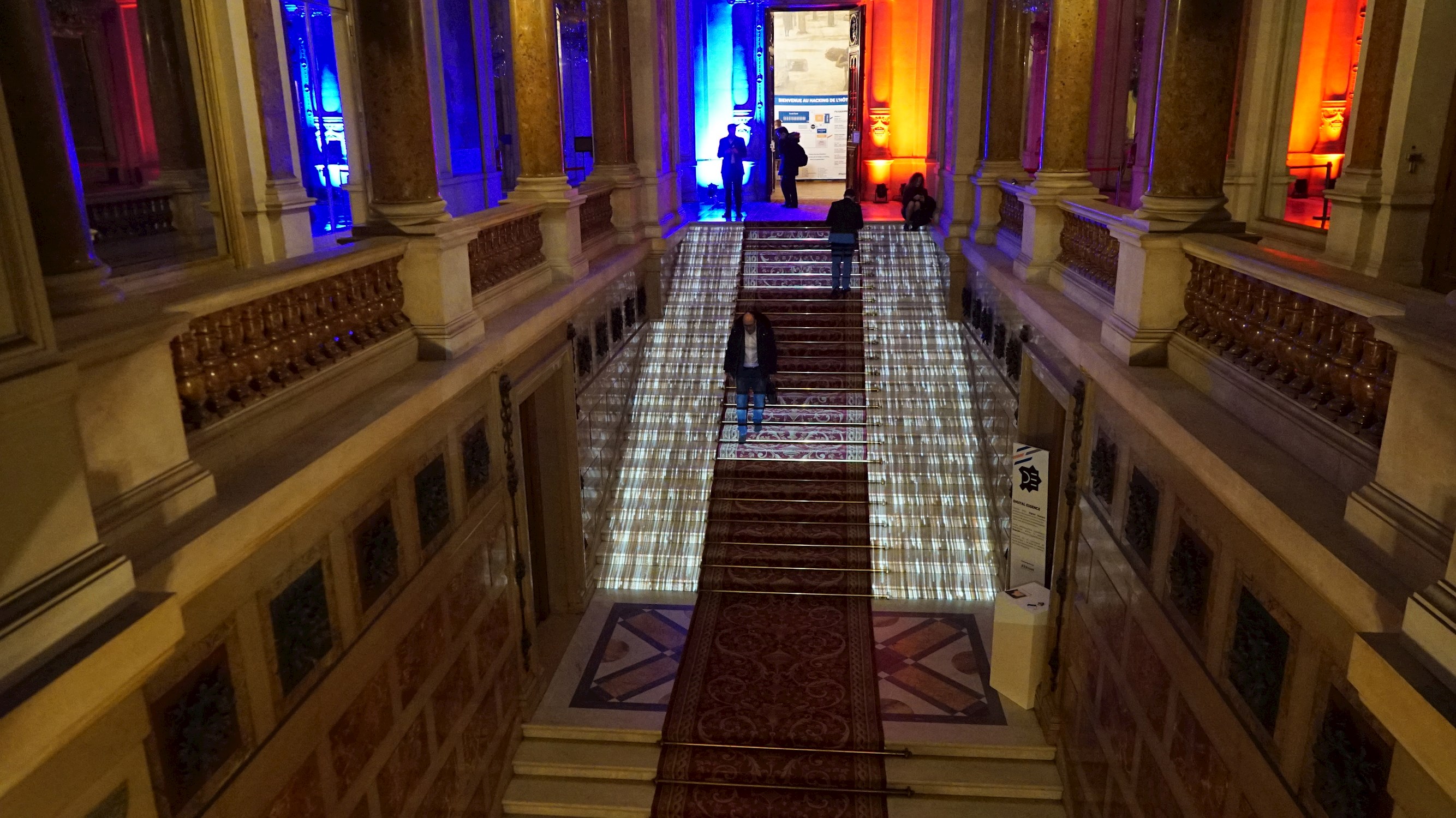 Des cascades d’eau à la Mairie de Paris #HACKINGPARIS